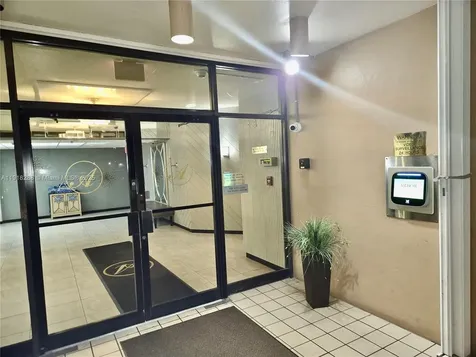 1400 Saint Charles Place Pembroke Pines FL 33026