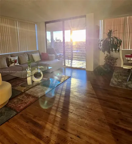 1400 Saint Charles Place Pembroke Pines FL 33026