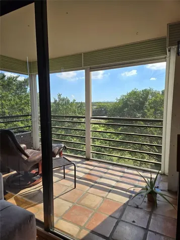 1400 Saint Charles Place Pembroke Pines FL 33026