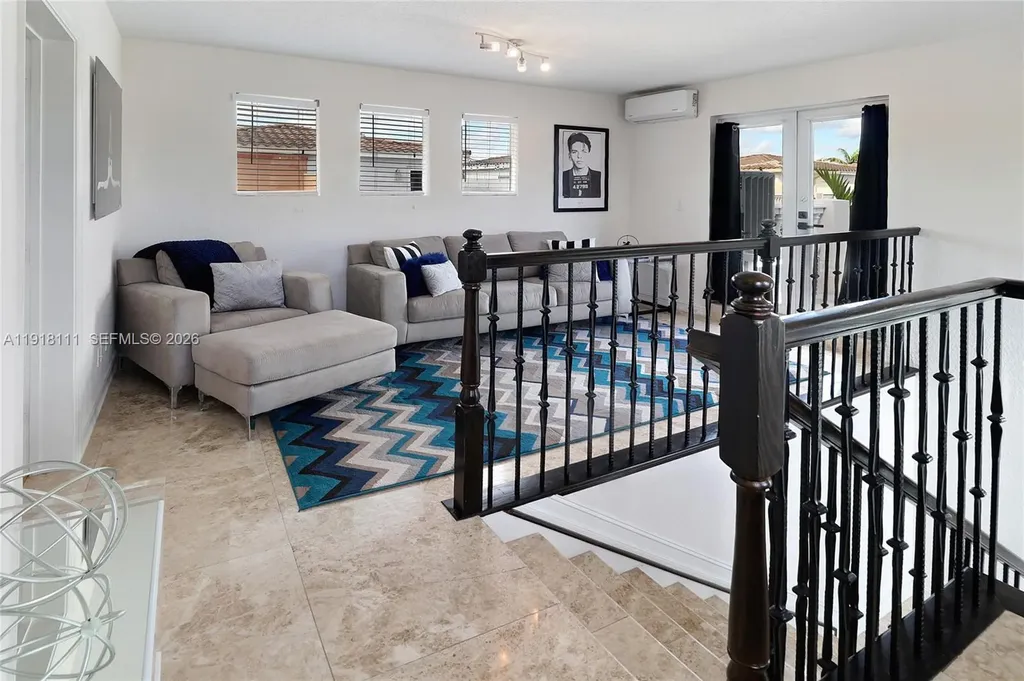 601 NE 11th Avenue Fort Lauderdale FL 33304
