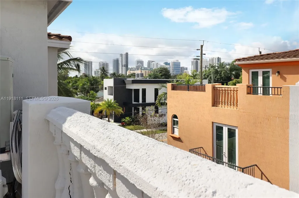 601 NE 11th Avenue Fort Lauderdale FL 33304
