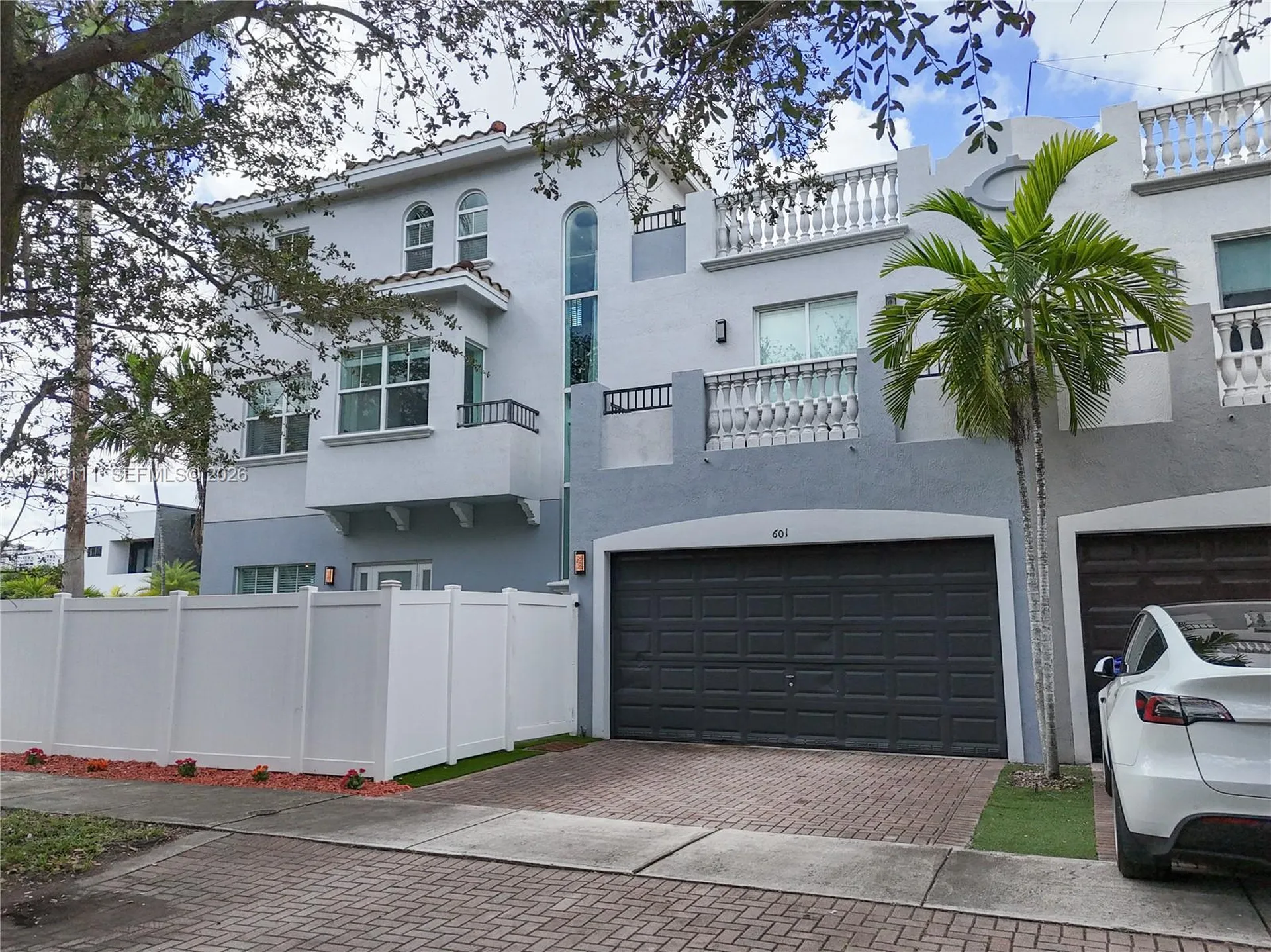 601 NE 11th Avenue Fort Lauderdale FL 33304