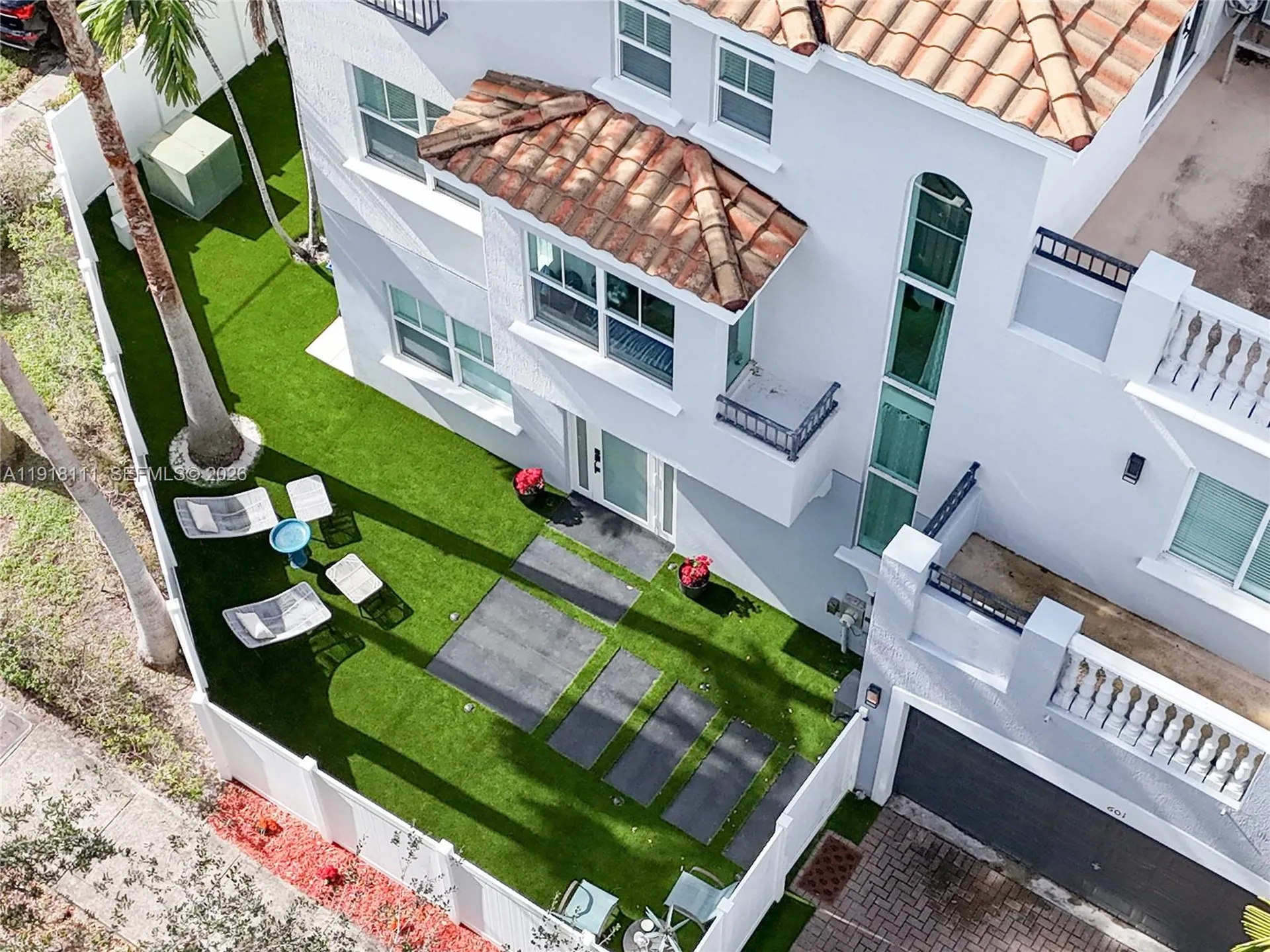 601 NE 11th Avenue Fort Lauderdale FL 33304