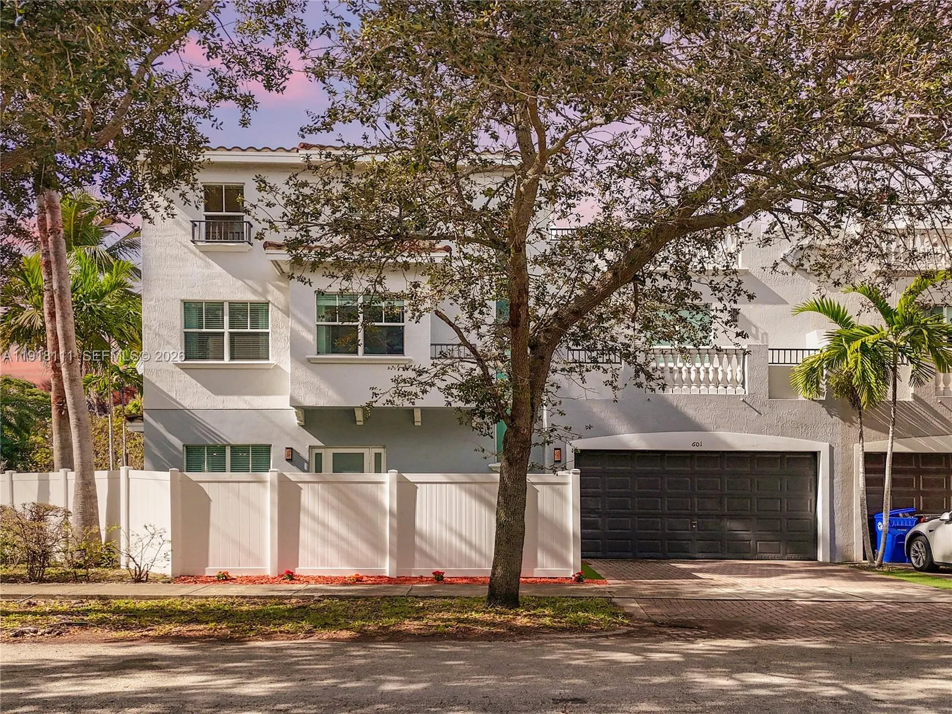 601 NE 11th Avenue Fort Lauderdale FL 33304