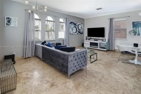 601 NE 11th Avenue Fort Lauderdale FL 33304