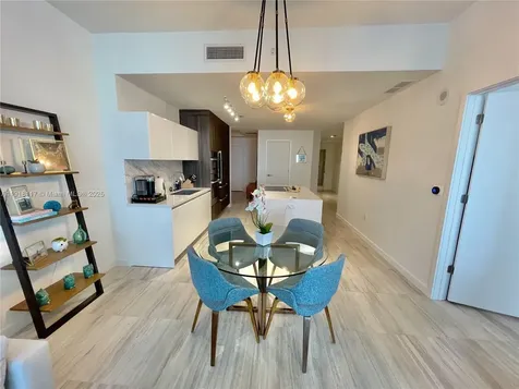851 NE 1st Avenue Miami FL 33132