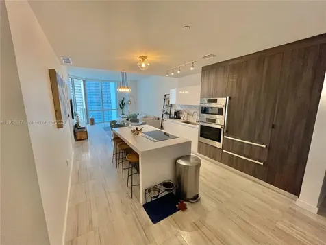 851 NE 1st Avenue Miami FL 33132