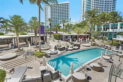 4391 Collins Avenue Miami Beach FL 33140