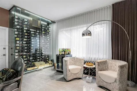 259 E Shore Drive Miami FL 33133