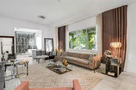 259 E Shore Drive Miami FL 33133