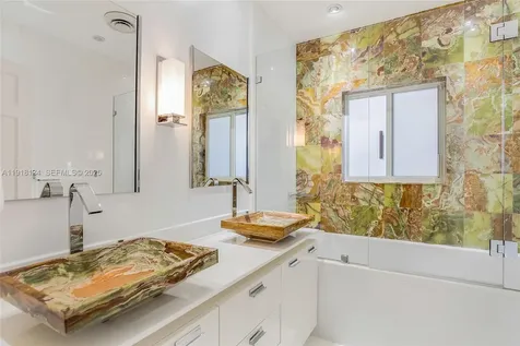 259 E Shore Drive Miami FL 33133