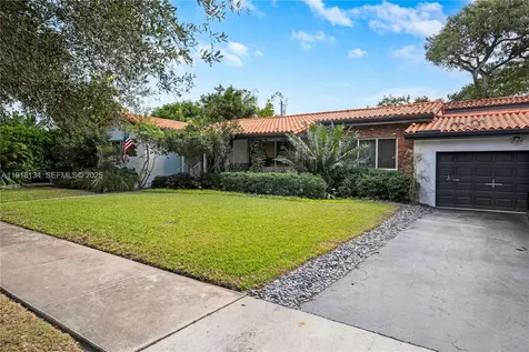 259 E Shore Drive Miami FL 33133
