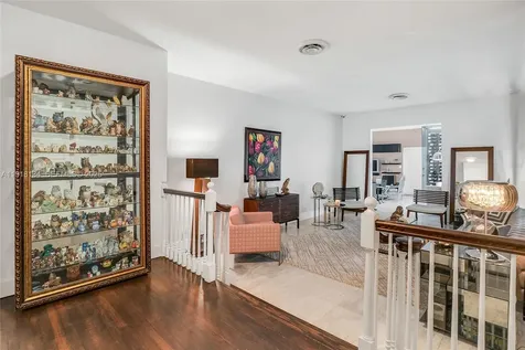 259 E Shore Drive Miami FL 33133