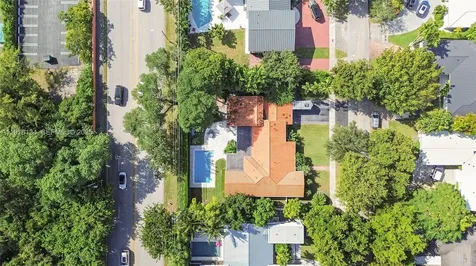 259 E Shore Drive Miami FL 33133