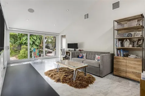 259 E Shore Drive Miami FL 33133