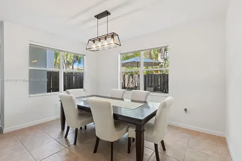 11505 NW 71st Street Doral FL 33178