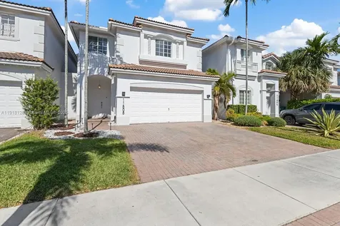 11505 NW 71st Street Doral FL 33178