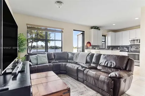8456 Lake Majesty Lane Parkland FL 33076