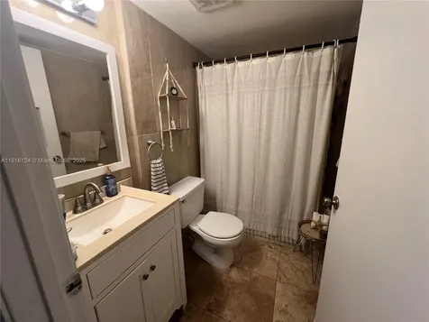 3690 N 56th Avenue Hollywood FL 33021