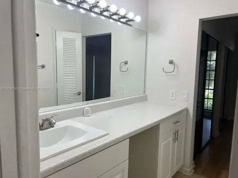 721 SE 1st Way Deerfield Beach FL 33441