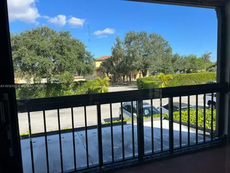 721 SE 1st Way Deerfield Beach FL 33441