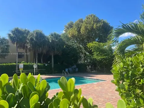 721 SE 1st Way Deerfield Beach FL 33441