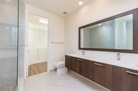 10290 NW 64th Terrace Doral FL 33178