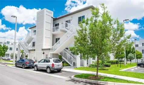 10290 NW 64th Terrace Doral FL 33178