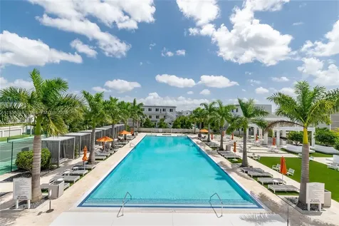10290 NW 64th Terrace Doral FL 33178