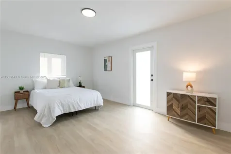 2250 NW 95th Terrace Miami FL 33147