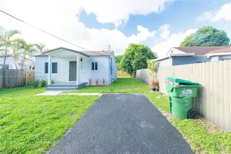 2250 NW 95th Terrace Miami FL 33147
