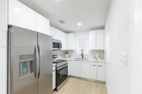 2250 NW 95th Terrace Miami FL 33147
