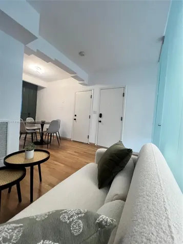 1520 Euclid Avenue Miami Beach FL 33139
