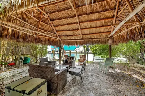 4035 N Meridian Avenue Miami Beach FL 33140