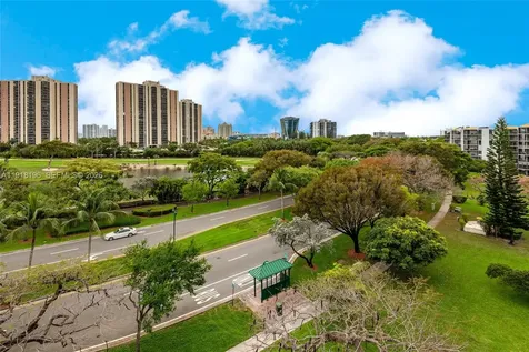20500 W Country Club Drive Aventura FL 33180