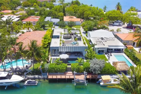 8055 Noremac Avenue Miami Beach FL 33141