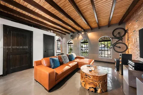 1650 SW 16th Street Miami FL 33145