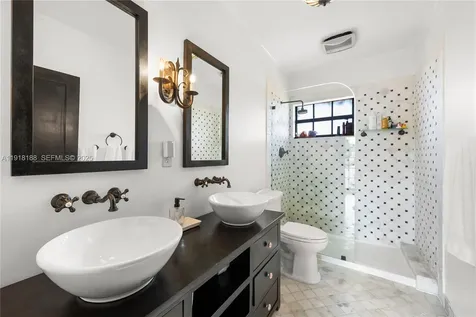 1650 SW 16th Street Miami FL 33145