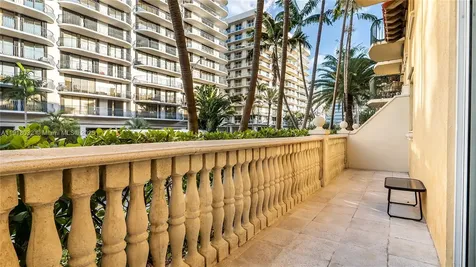 8888 Collins Avenue Surfside FL 33154