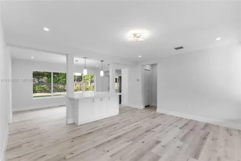 8910 NE 9th Court Miami FL 33138