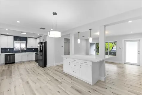 8910 NE 9th Court Miami FL 33138