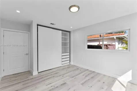 8910 NE 9th Court Miami FL 33138