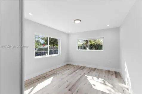 8910 NE 9th Court Miami FL 33138