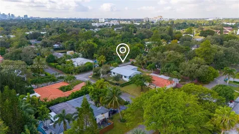 8910 NE 9th Court Miami FL 33138