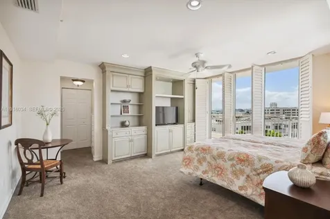 9751 E Bay Harbor Drive Bay Harbor Islands FL 33154