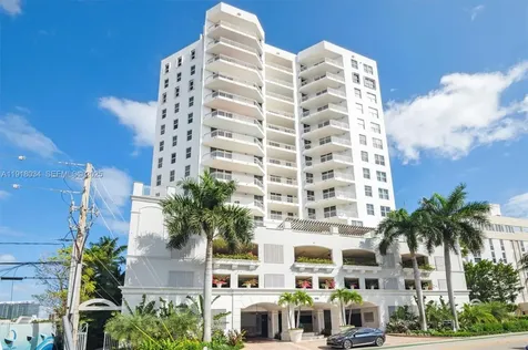9751 E Bay Harbor Drive Bay Harbor Islands FL 33154