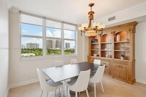 9751 E Bay Harbor Drive Bay Harbor Islands FL 33154