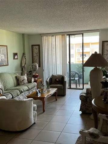 Hialeah FL 33012