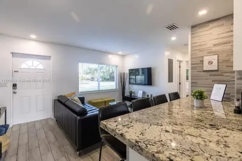 5841 NE 3rd Avenue Oakland Park FL 33334