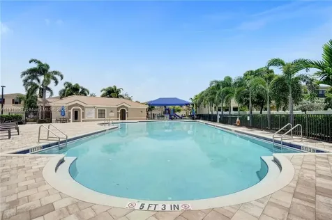 678 NE 191st Terrace Miami FL 33179